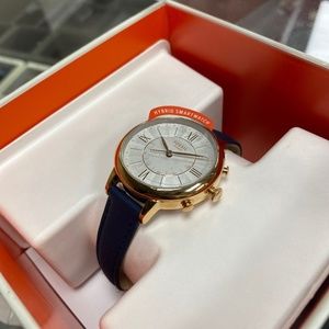 BNIB women’s fossil hybrid smartwatch